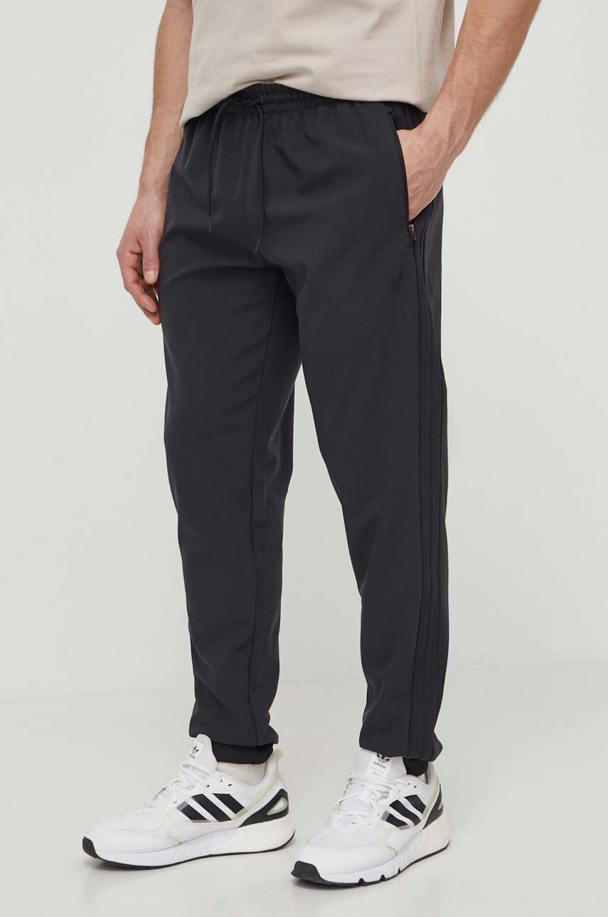 adidas originals jogger