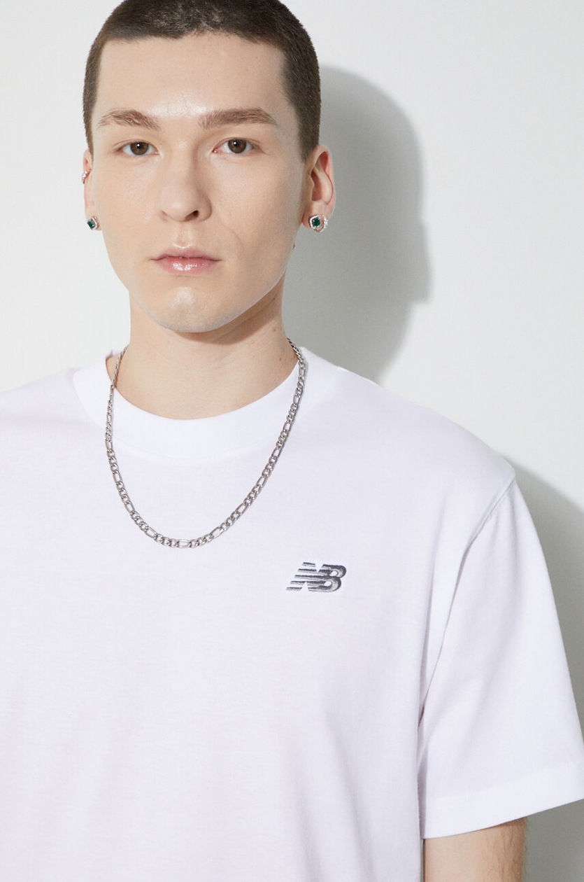 Tシャツ・カットソー New Balance Essential T-Shirt White MT41509WT New Balance cotton t-shirt Small Logo men's white color