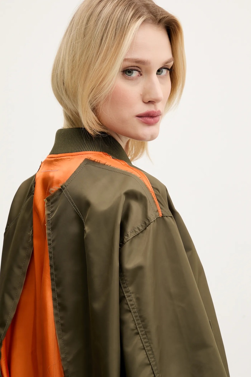 アウターその他 MM6 MAISON MARGIELA Bomber jacket Green S52AM0315M35257 MM6 Maison Margiela kurtka bomber kolor zielony przejściowa