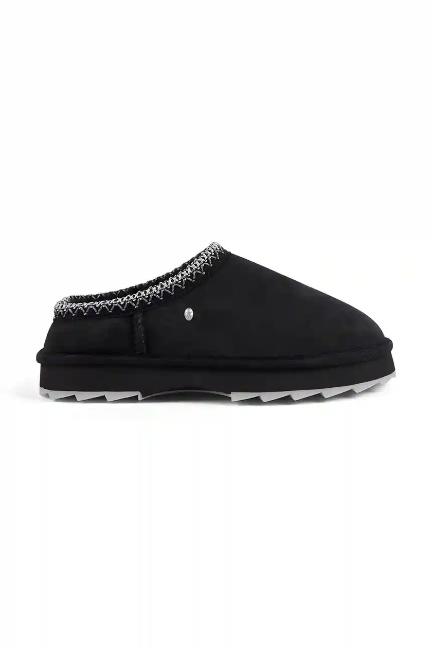 UGG kapcie zamszowe Funkette kolor czarny 1113474 BLK | Answear.com