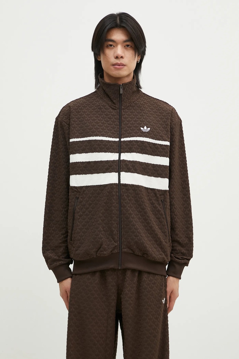 Кофта adidas Originals Q12 Monogram Tee мужская цвет коричневый