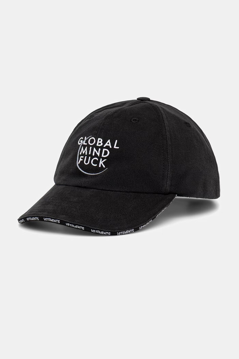 Хлопковая кепка VETEMENTS Oval Logo цвет чёрный с