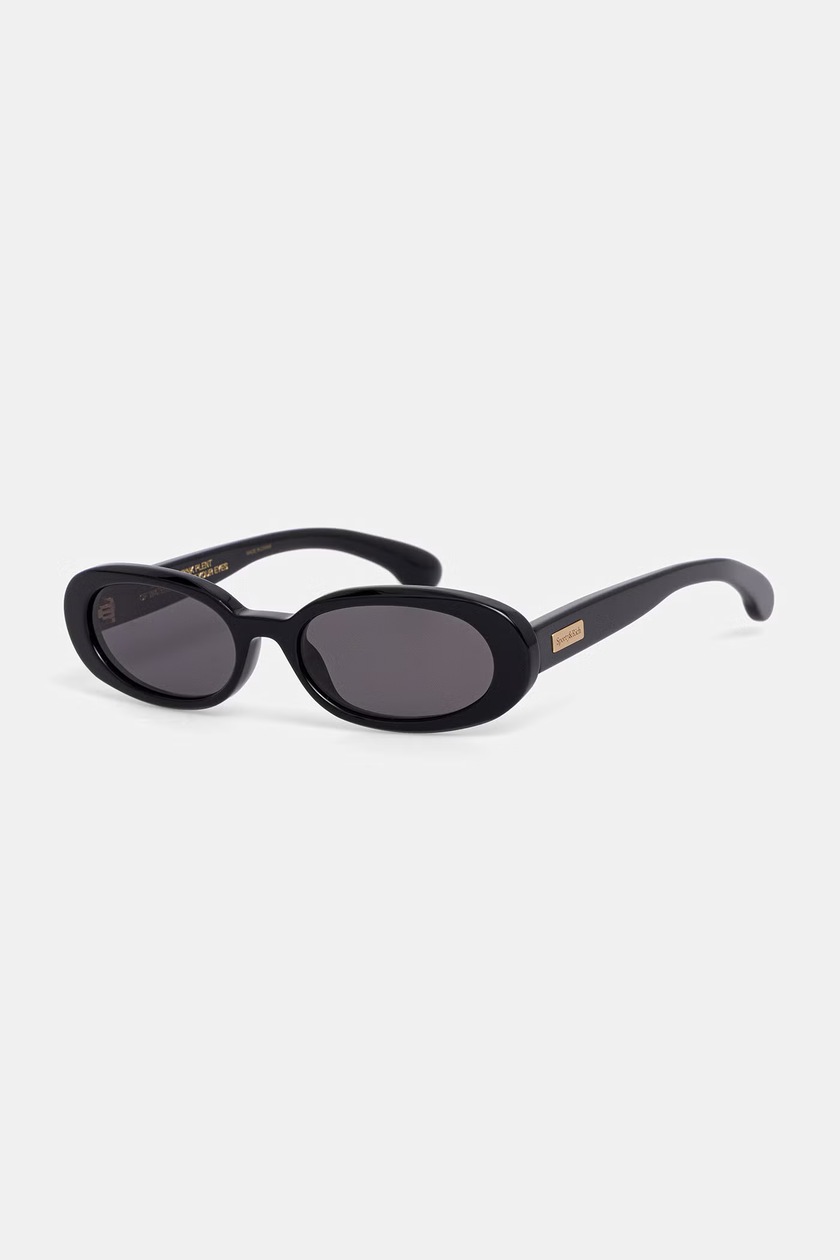 Burberry sunglasses women's black color at PRM US
