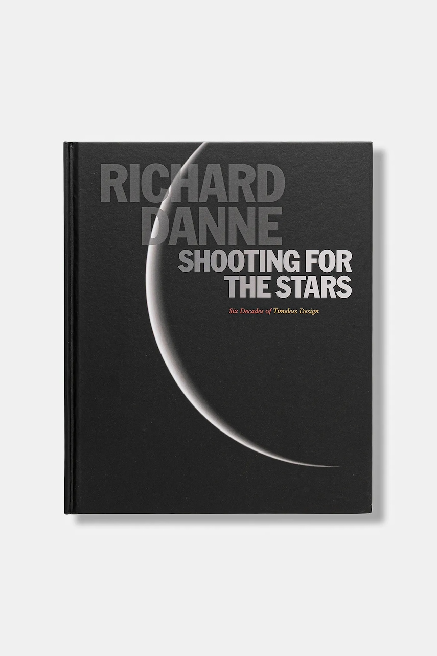 home & lifestyle carte Shooting for the Stars by Danne Richard, Elglish culoarea negru