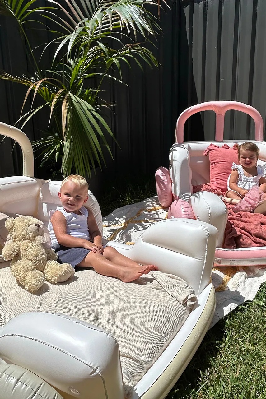 Φουσκωτό παιχνίδι SunnyLife Summer Van Candy φωτογραφία