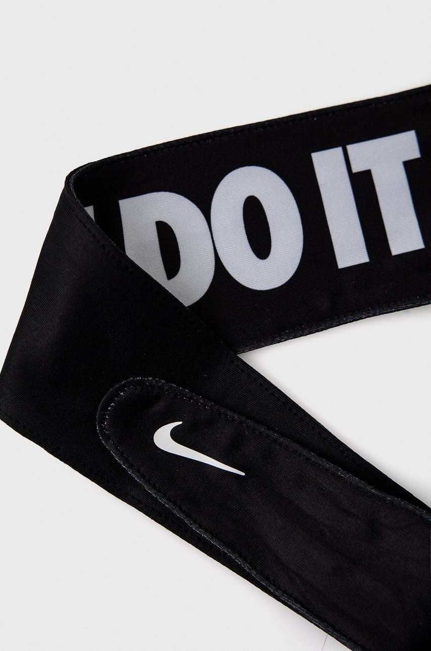 Traka Nike Boja: Crna