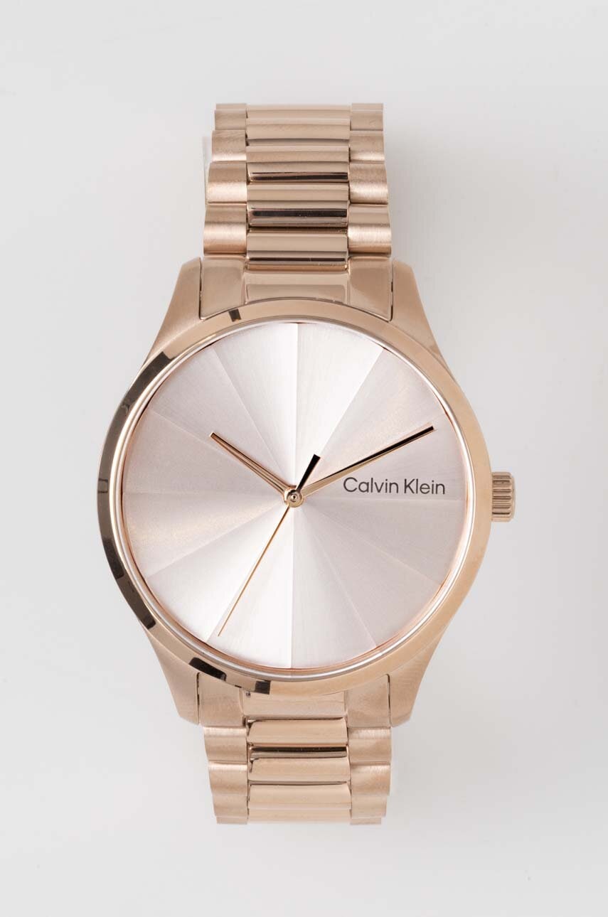 

Часовник Calvin Klein дамски в златисто, Злато