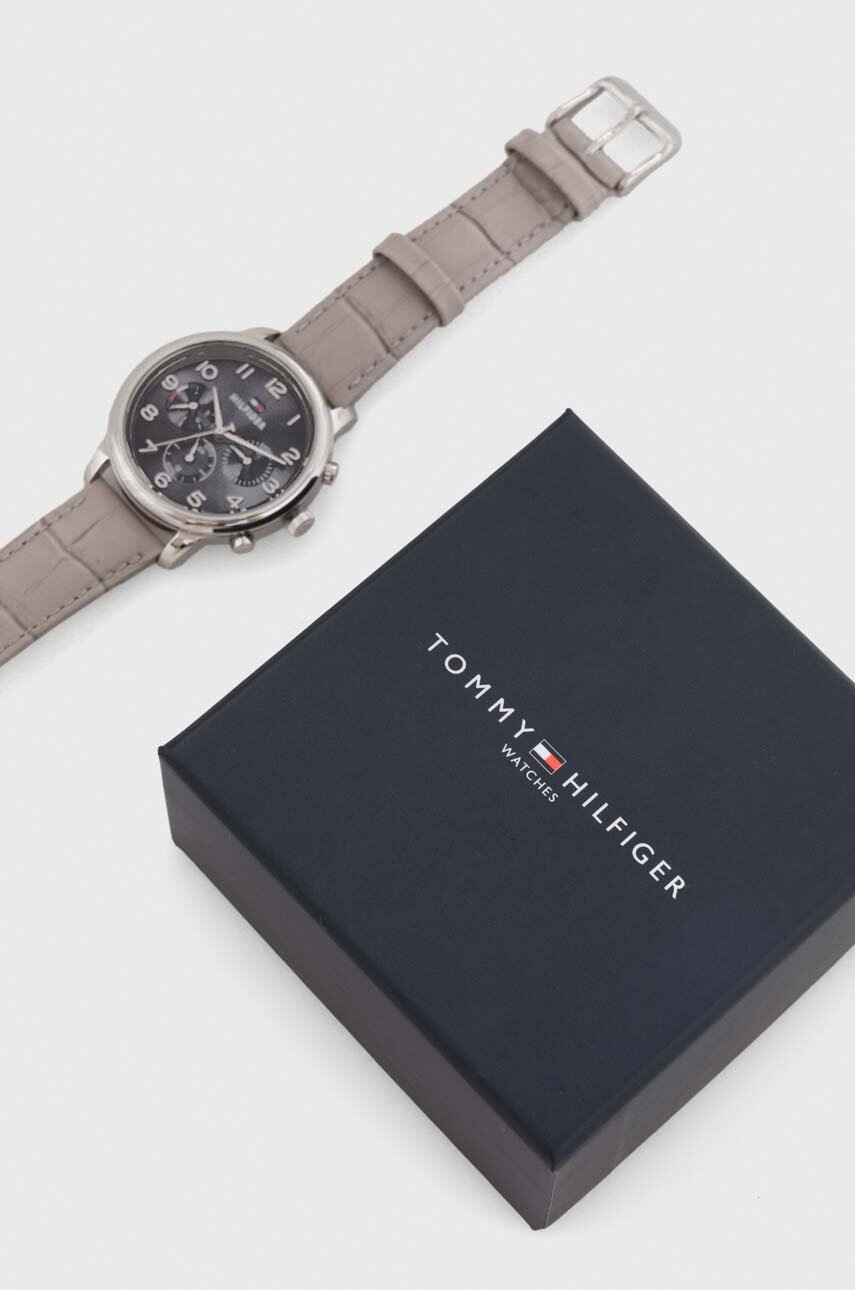 Ρολόι Tommy Hilfiger χρώμα: γκρι