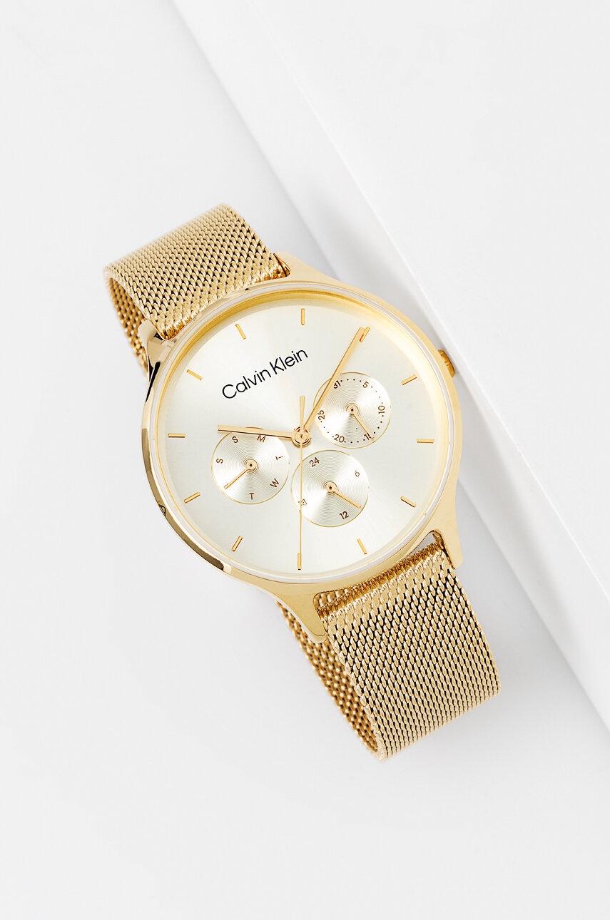 

Часовник Calvin Klein дамски в златисто 25200103, Злато