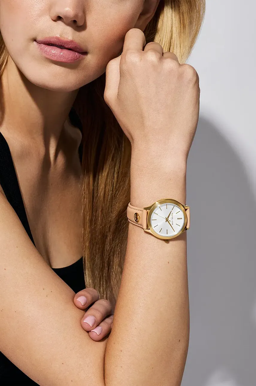 Часы Michael Kors SLIM RUNWAY женские цвет бежевый MK7533 Часы Michael Kors SLIM RUNWAY женские цвет бежевый MK7533