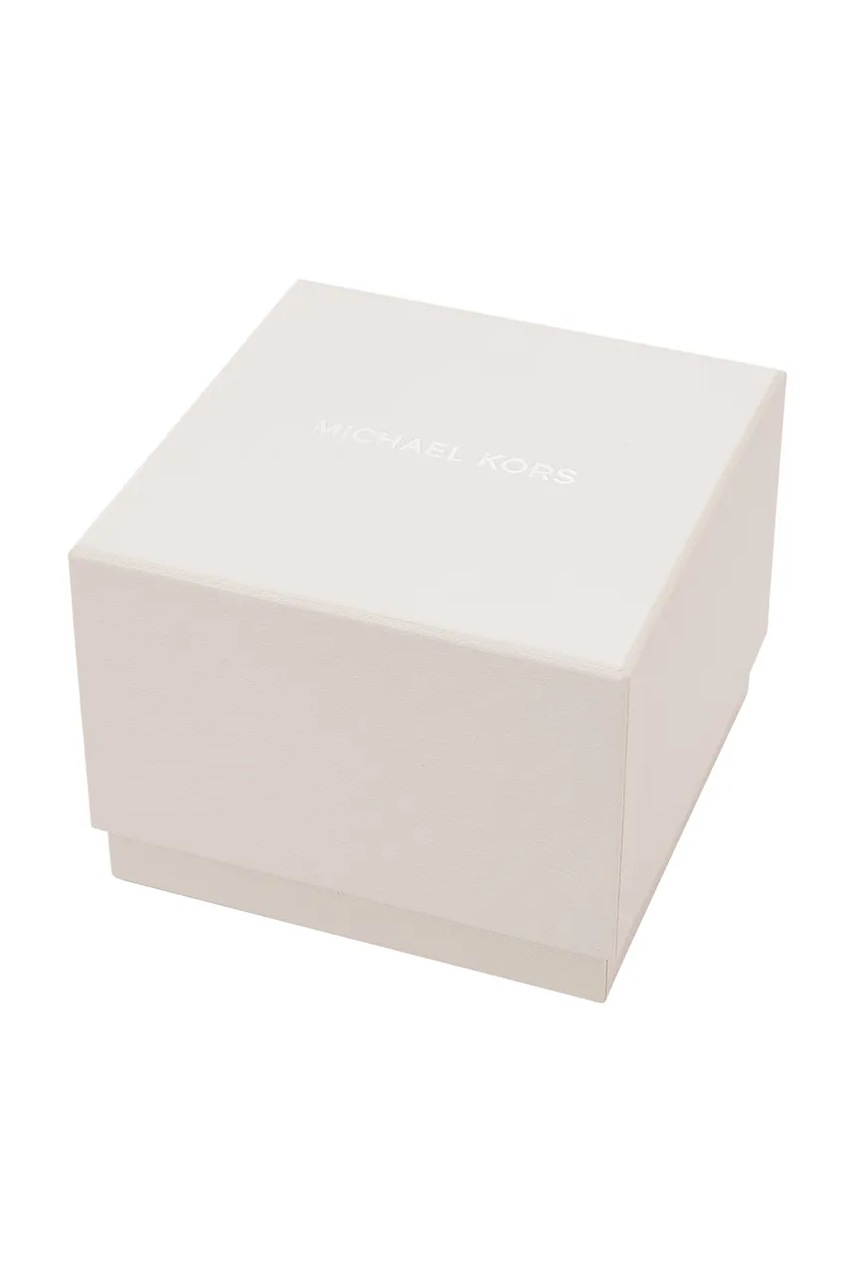 Hodinky a náramok Michael Kors.