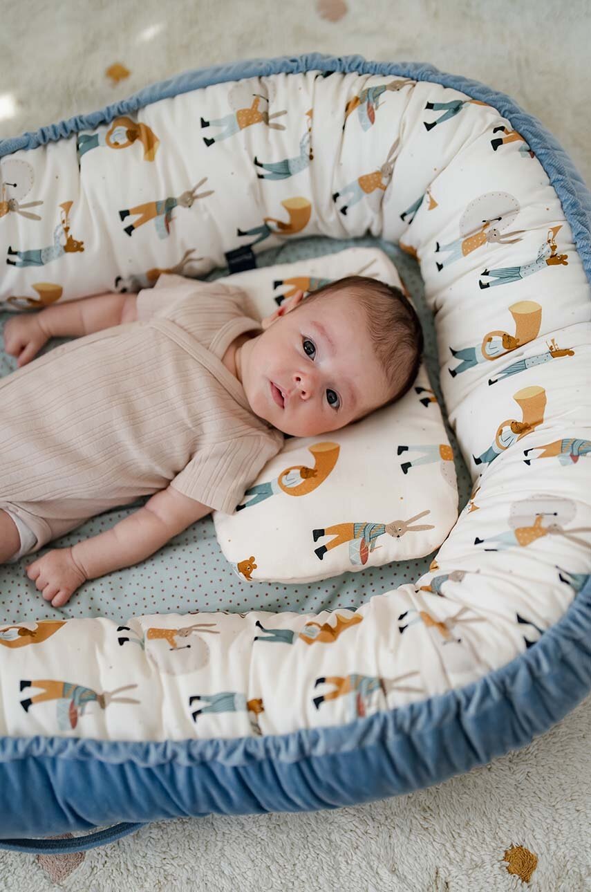 Кокон для младенцев La Millou Best Nest Velvet HEARTBEAT BLUE MUSIC S Кокон для младенцев La Millou Best Nest Velvet HEARTBEAT BLUE MUSIC S