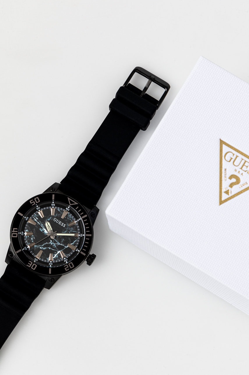 

Годинник Guess чоловічий колір чорний