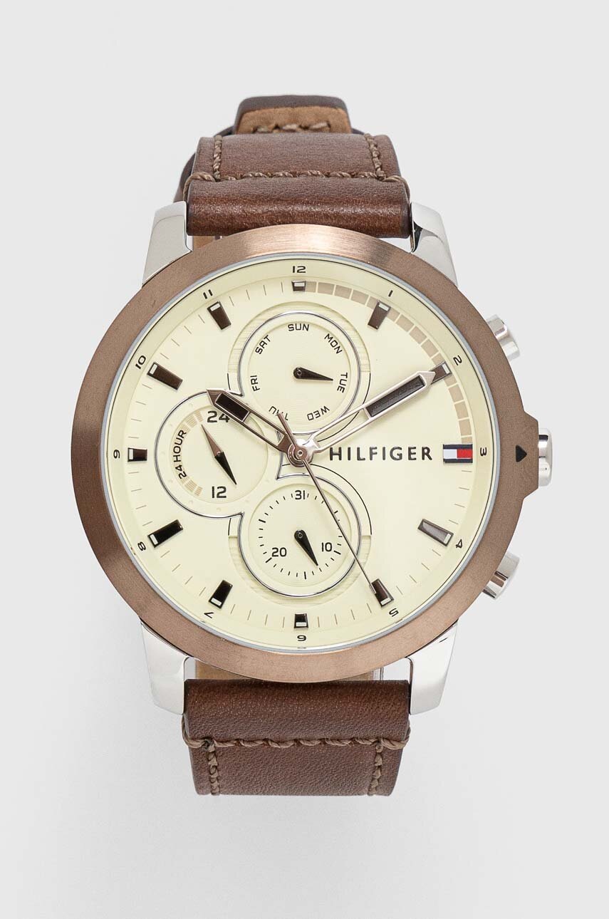 

Годинник Tommy Hilfiger чоловічий колір коричневий