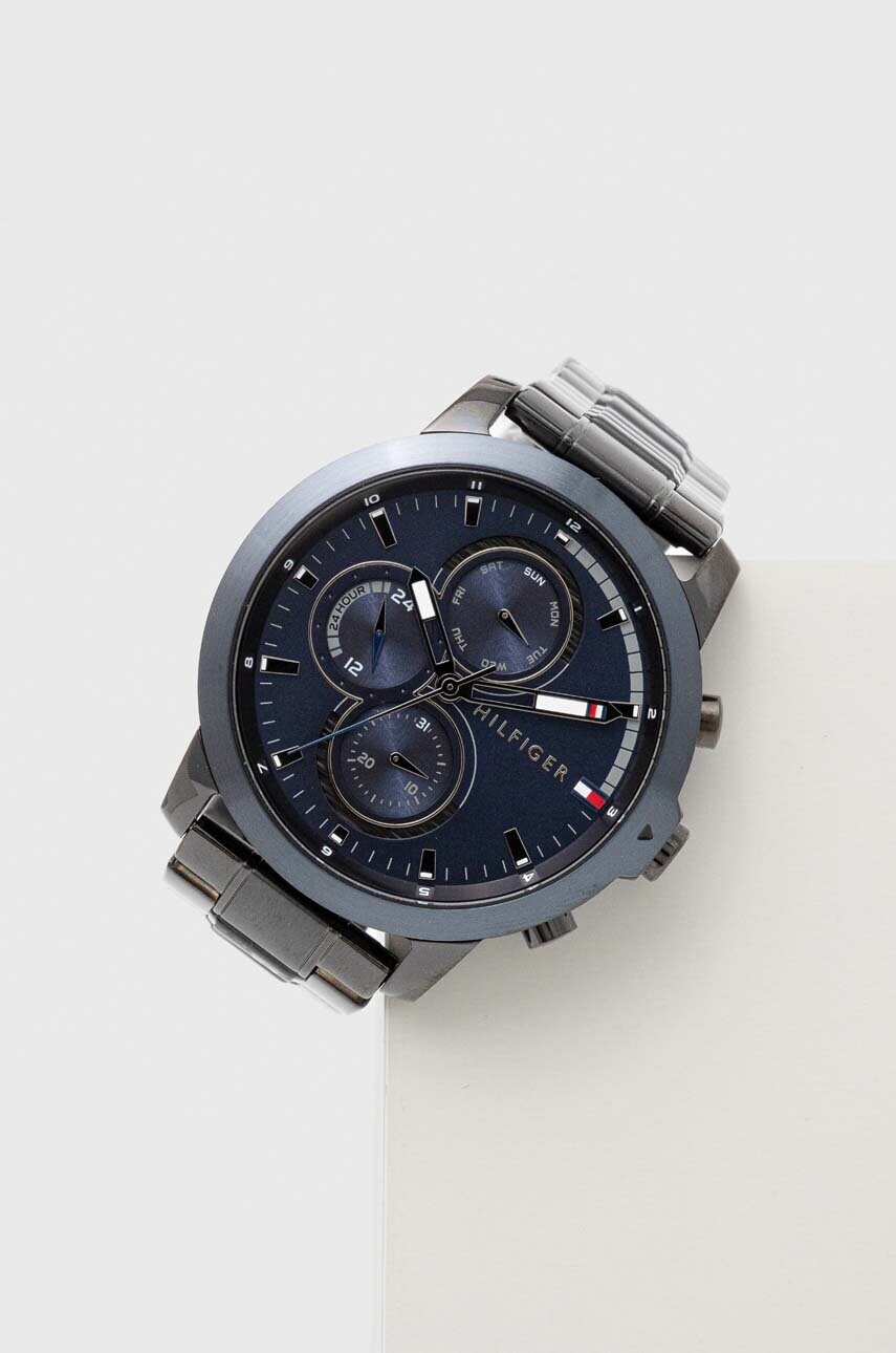 

Часы Tommy Hilfiger мужской цвет чёрный