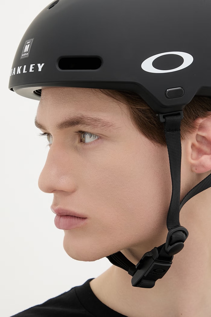 Oakley Helma (obrázek 7)