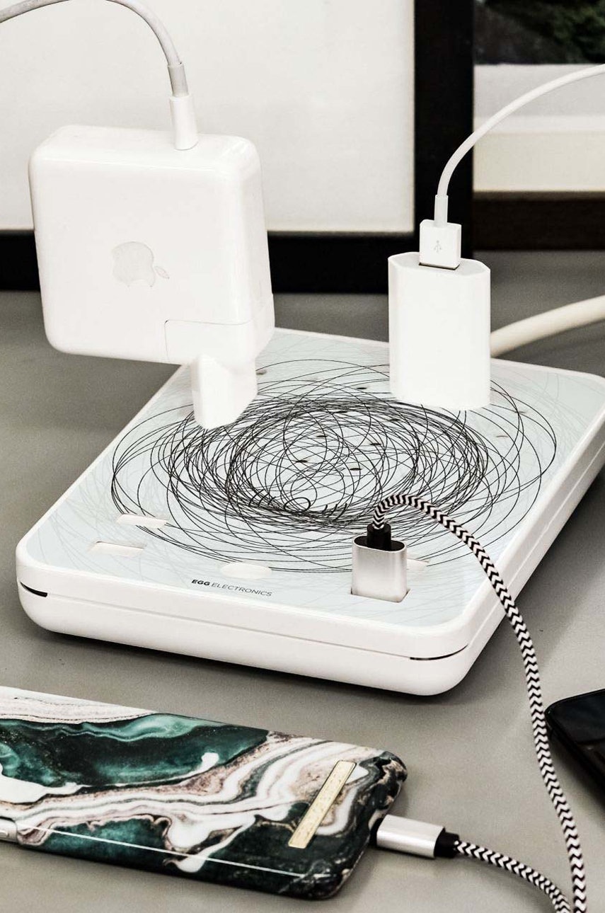 EGG Electronics - Зарядная станция PowerStation PRO