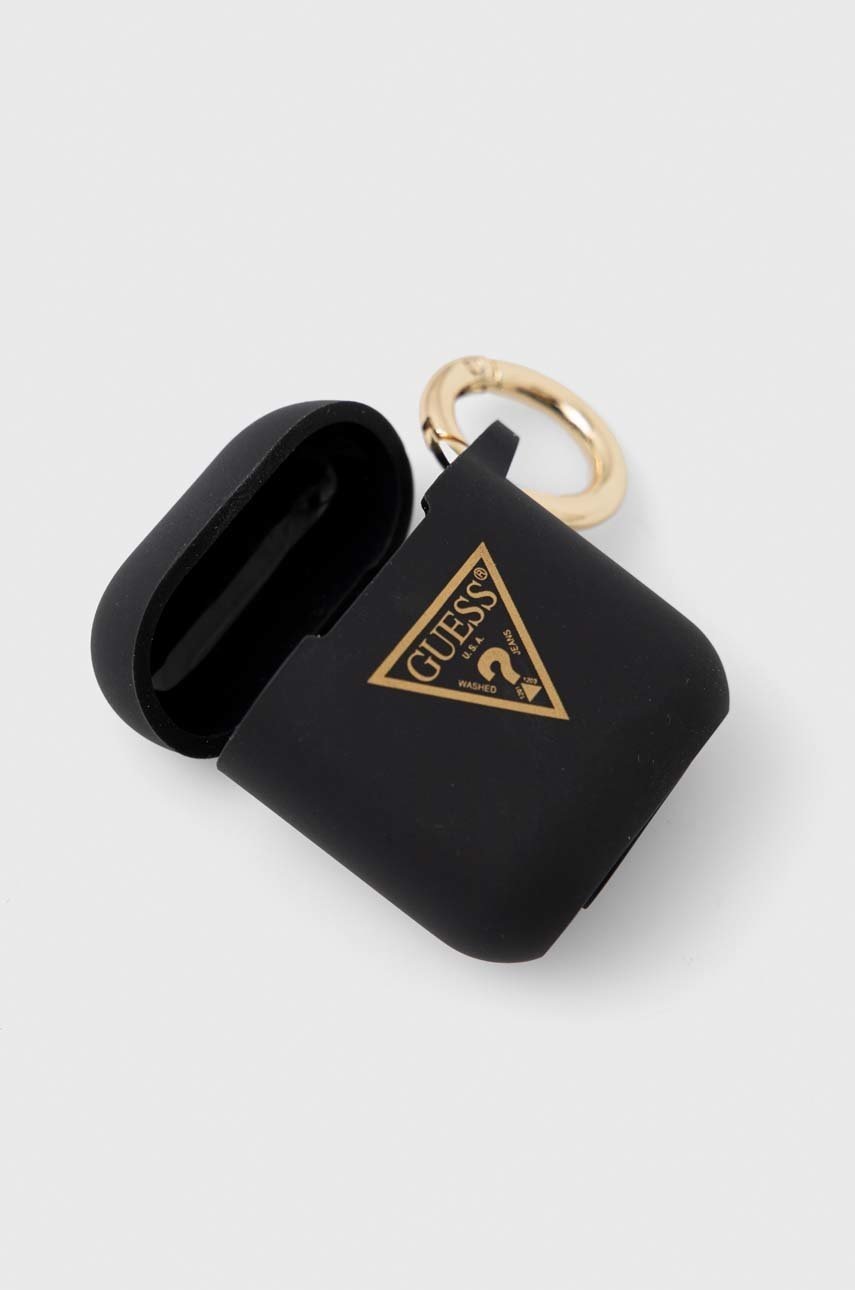 

Чехол на airpods Guess цвет чёрный