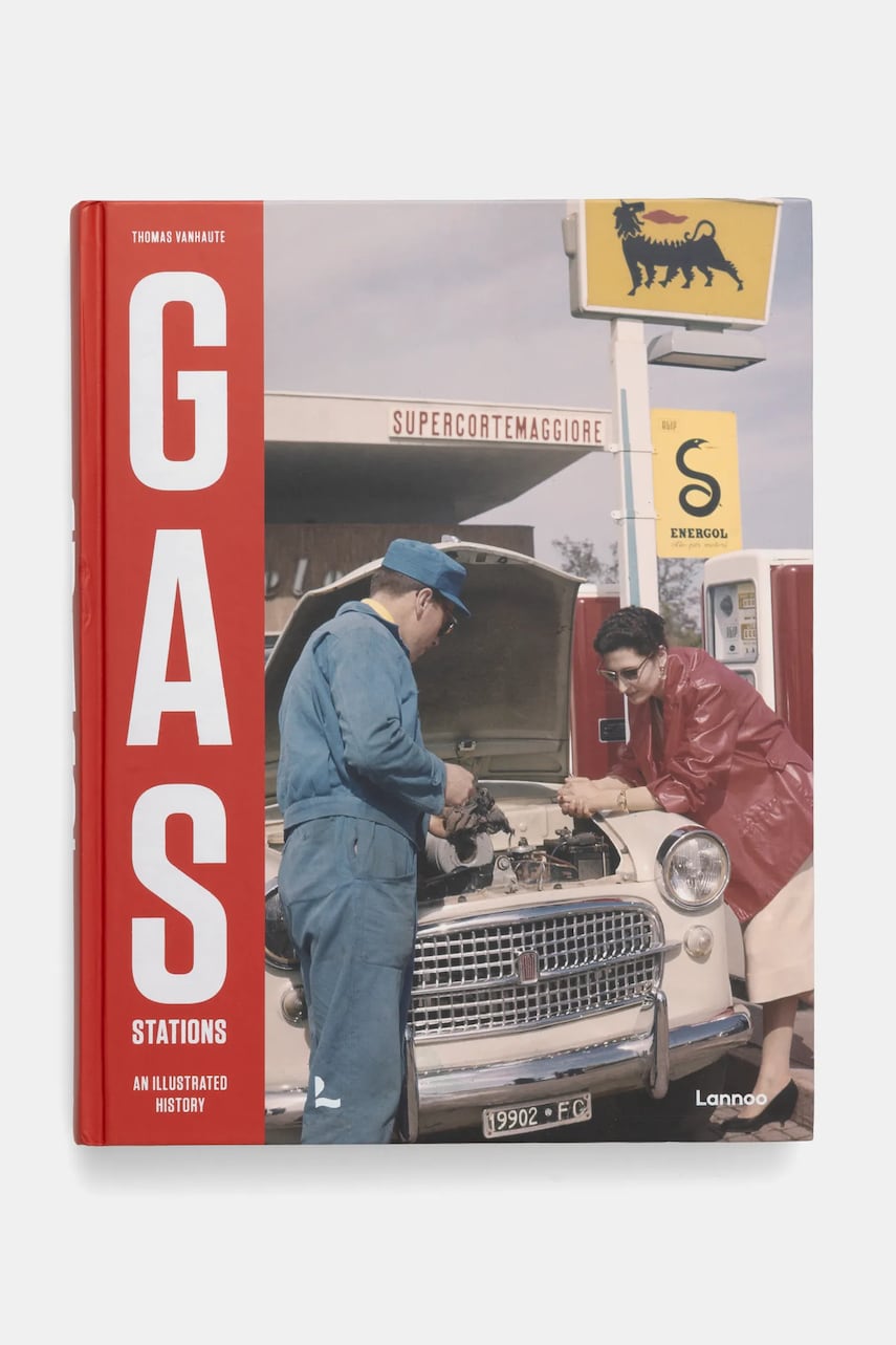 home & lifestyle carte Gas Stations by Thomas Vanhaute, English culoarea rosu home & lifestyle carte Gas Stations by Thomas Vanhaute, English culoarea rosu