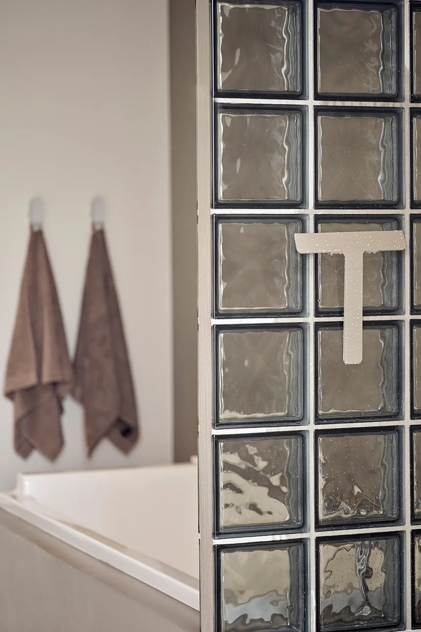 Μάκτρο ντους με γάντζο Zone Denmark Ume 24 x 22 cm χρώμα: μπεζ φωτογραφία