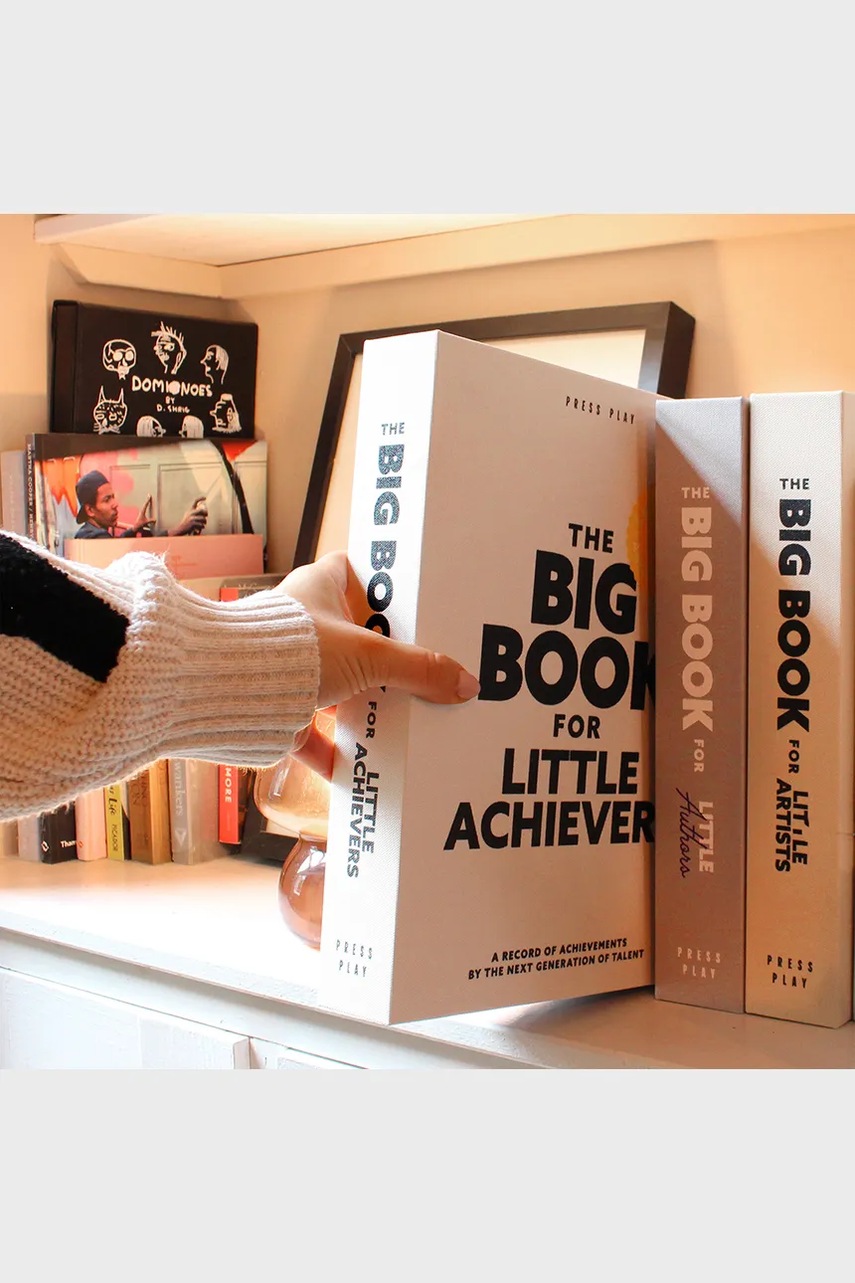 Άλμπουμ για τα πιστοποιητικά των παιδιών Luckies of London Big Book for Little Achievers 23,6 x 32,8 x 5,5 cm χρώμα: γκρι φωτογραφία