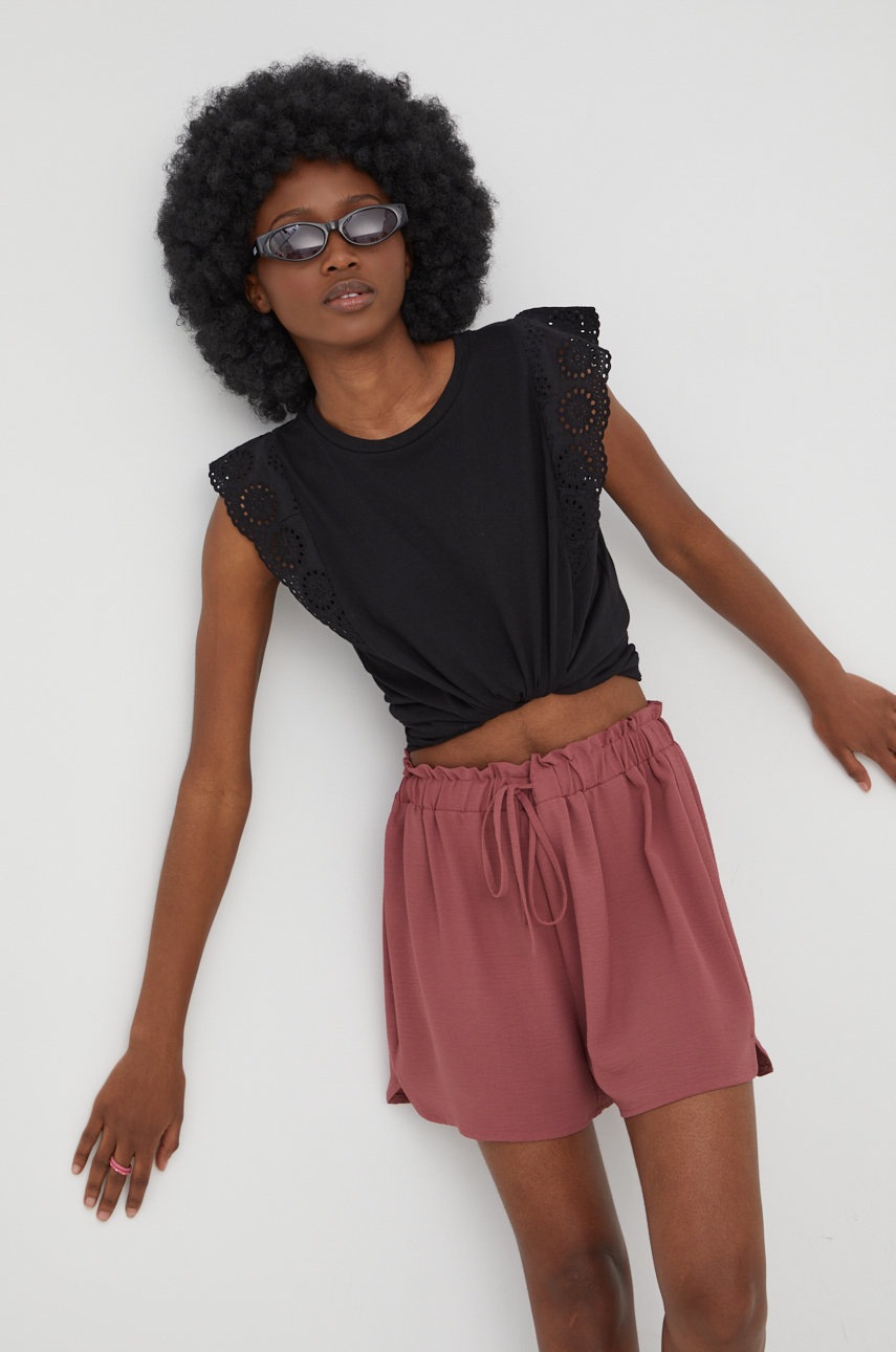 

Памучна тениска Vero Moda в черно, Черен