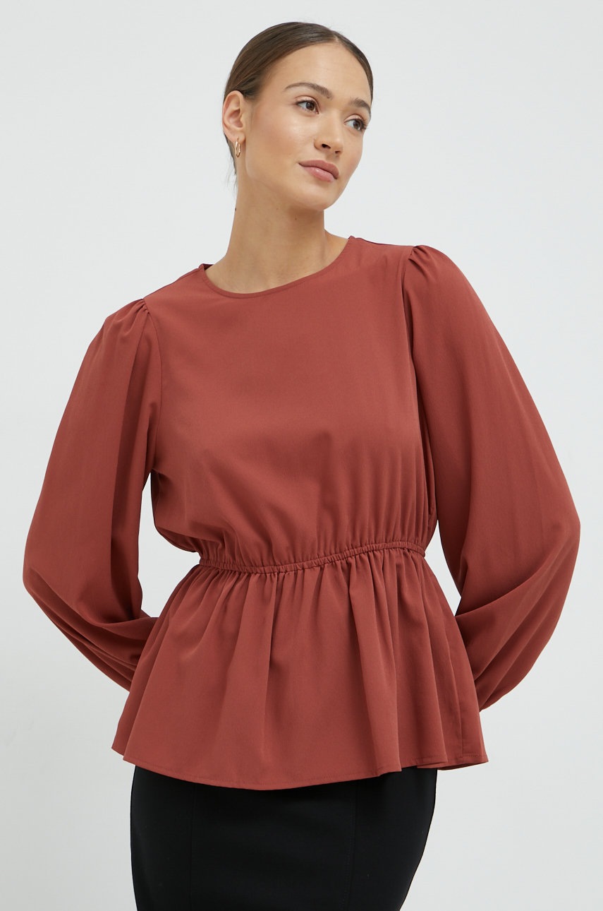 

Блузка Vero Moda женская цвет коричневый однотонная
