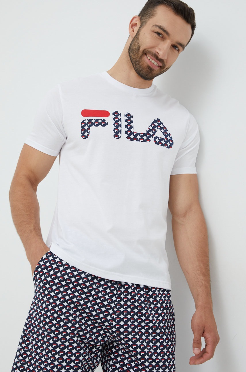 

Піжама Fila чоловіча колір білий з принтом