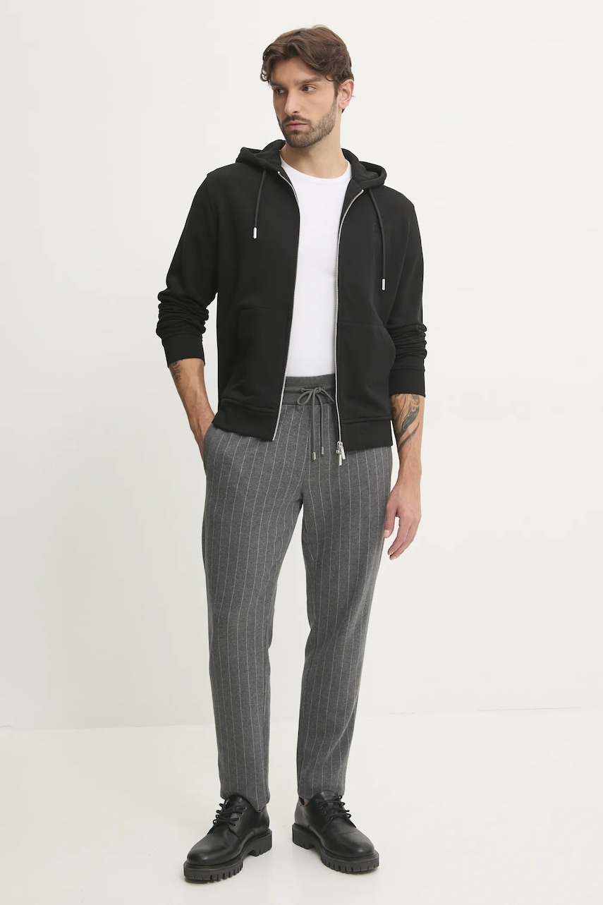 Кофта Karl Lagerfeld мужская цвет чёрный с капюшоном однотонная 500900.705751 Кофта Karl Lagerfeld мужская цвет чёрный с капюшоном однотонная 500900.705751