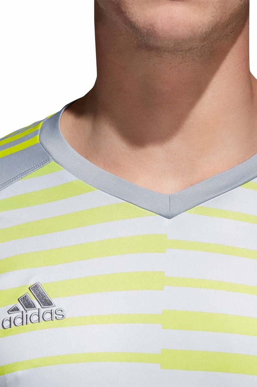 Adidas Футболка adidas CV6351 с принтом