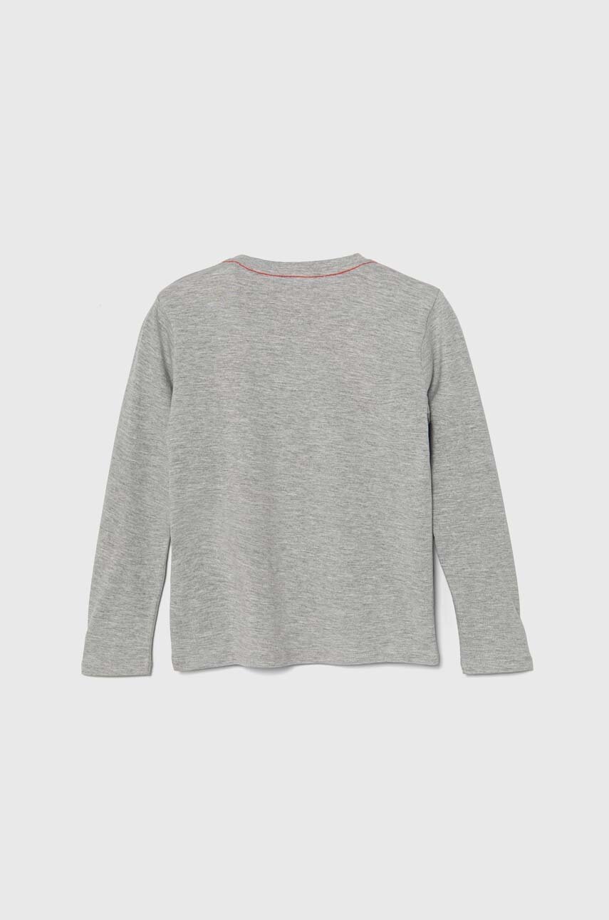 Хлопковый детский лонгслив Guess цвет серый с принтом L84I29 K8HM0 Хлопковый детский лонгслив Guess цвет серый с принтом L84I29 K8HM0