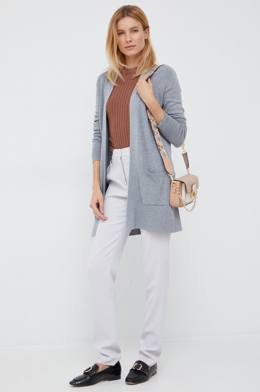 

Светр Vero Moda жіночий колір коричневий легкий