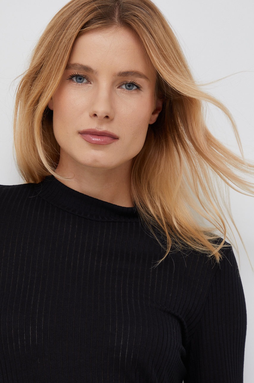 

Блуза с дълги ръкави Vero Moda в черно с ниско поло, Черен