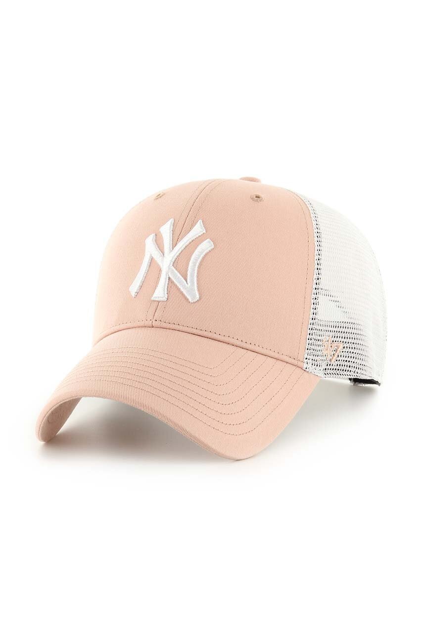 47 brand sapca MLB New York Yankees culoarea bej, cu imprimeu, B-BRANS17CTP-DV