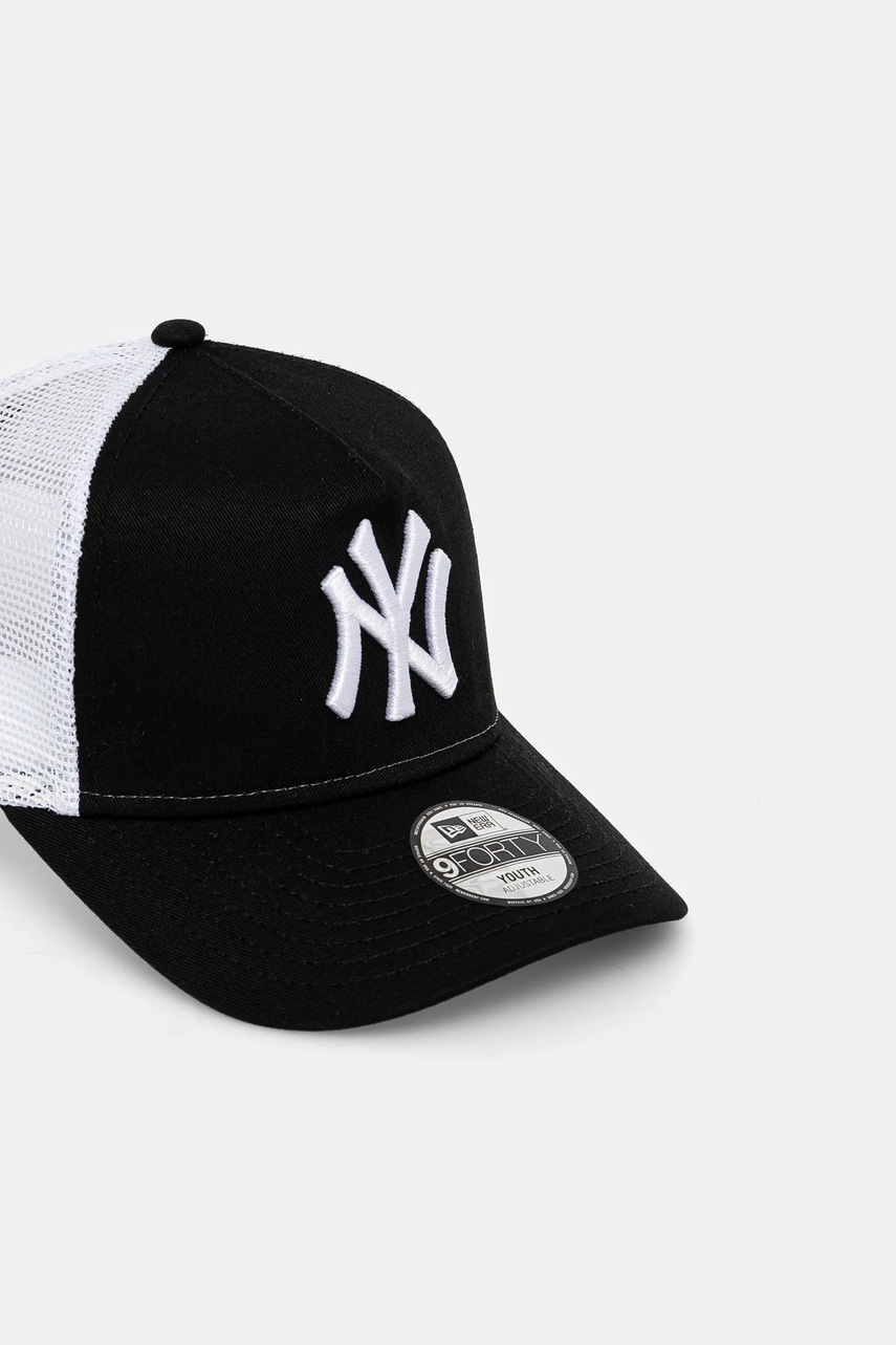 Кепка New Era цвет чёрный с аппликацией