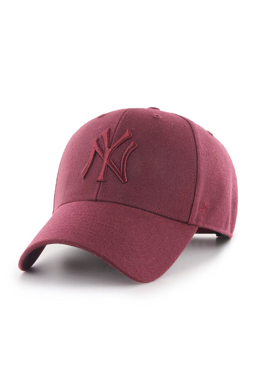Čepice 47brand MLB New York Yankees hnědá barva, s aplikací - burgundské -  85% Akryl