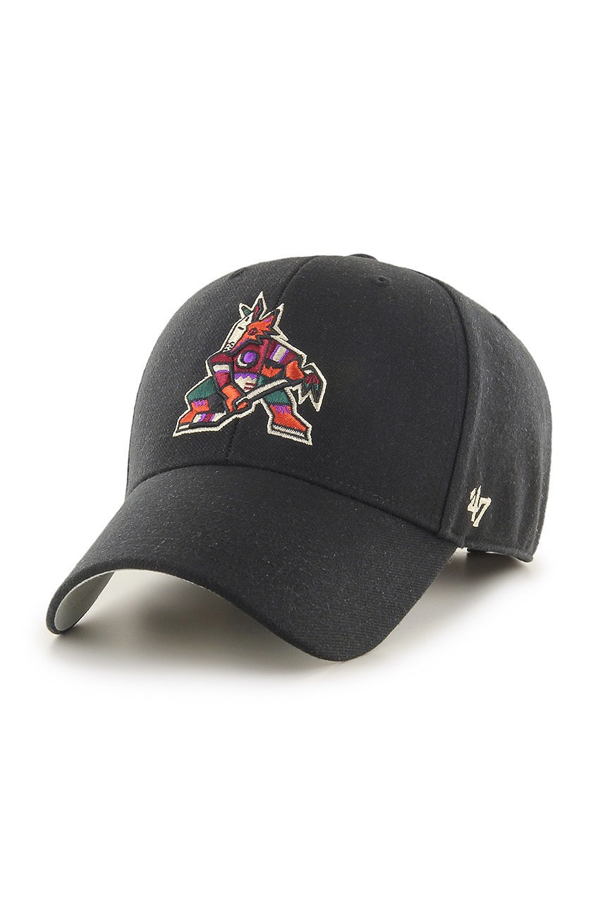 

Шапка 47brand в черно с апликация, Черен