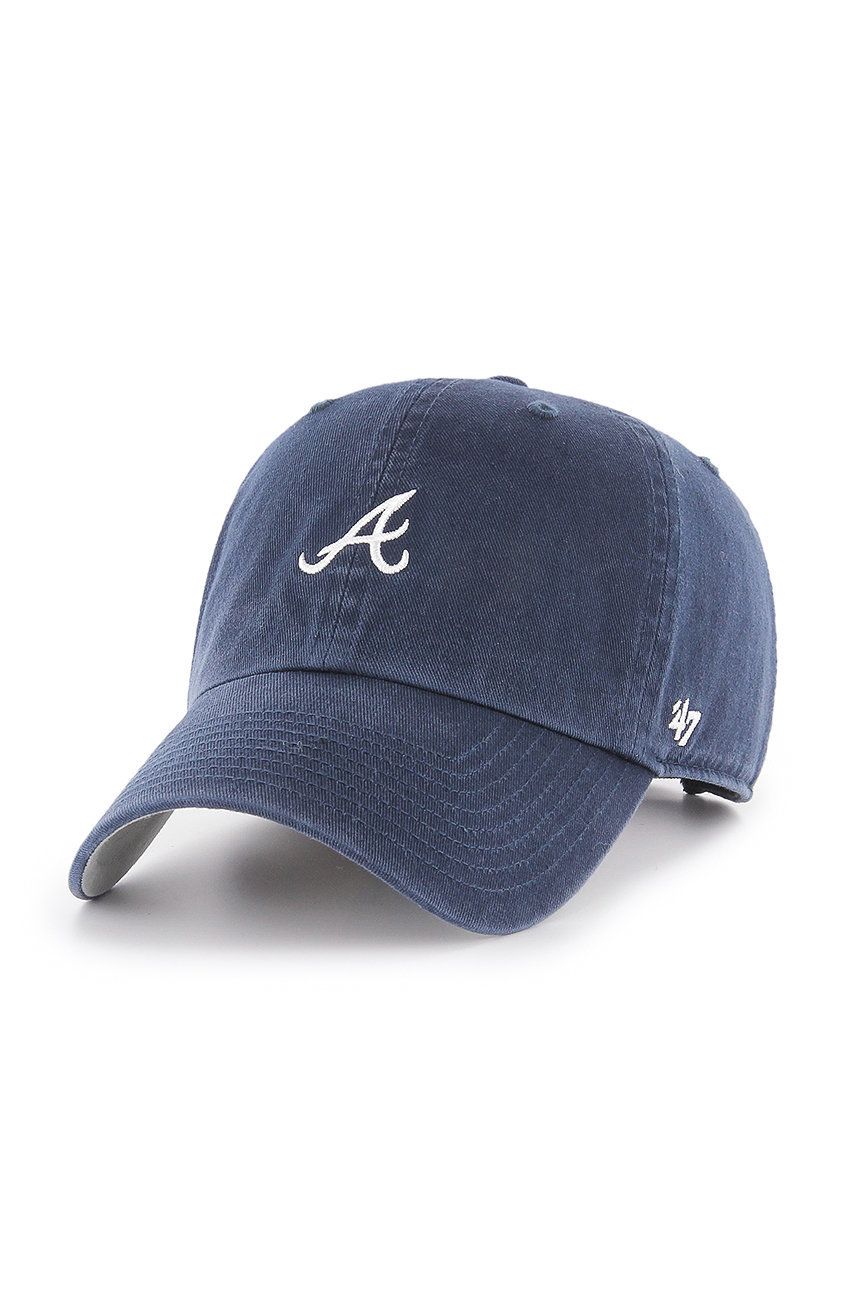 47brand șapcă Atlanta Braves culoarea albastru marin, cu imprimeu