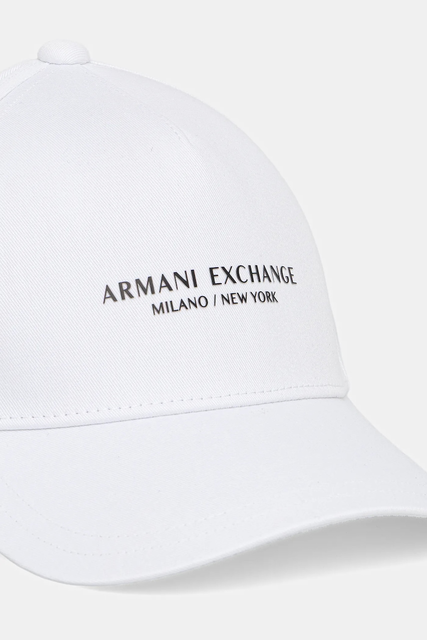 Хлопковая кепка Armani Exchange цвет белый XM001694 AF15502 Хлопковая кепка Armani Exchange цвет белый XM001694 AF15502