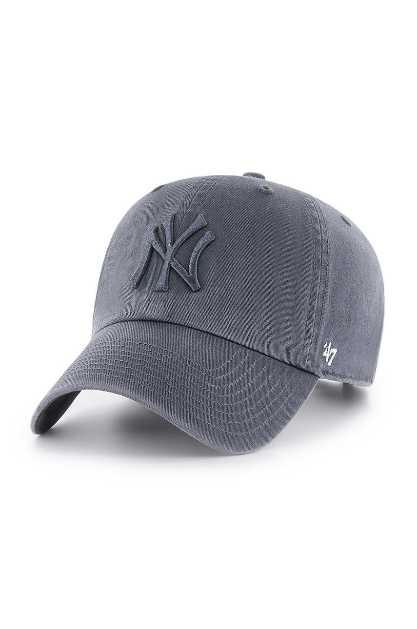 

Шапка 47brand New York Yankees в сиво с апликация, Сив