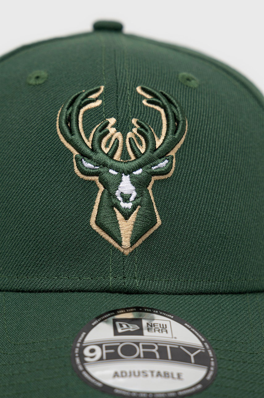 

Кепка New Era цвет зелёный с аппликацией