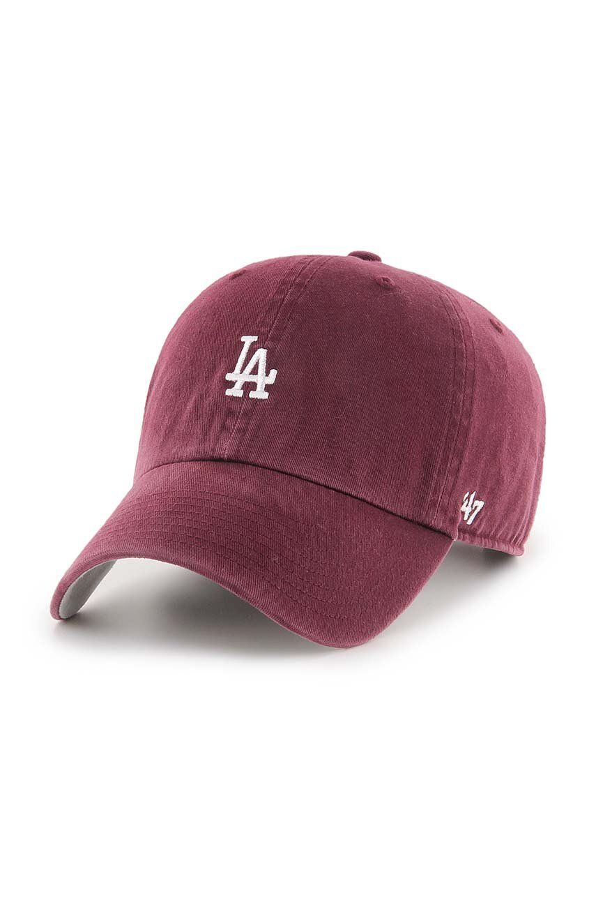 Levně Bavlněná baseballová čepice 47brand MLB Los Angeles Dodgers vínová barva, s aplikací, B-BSRNR12GWS-KMA