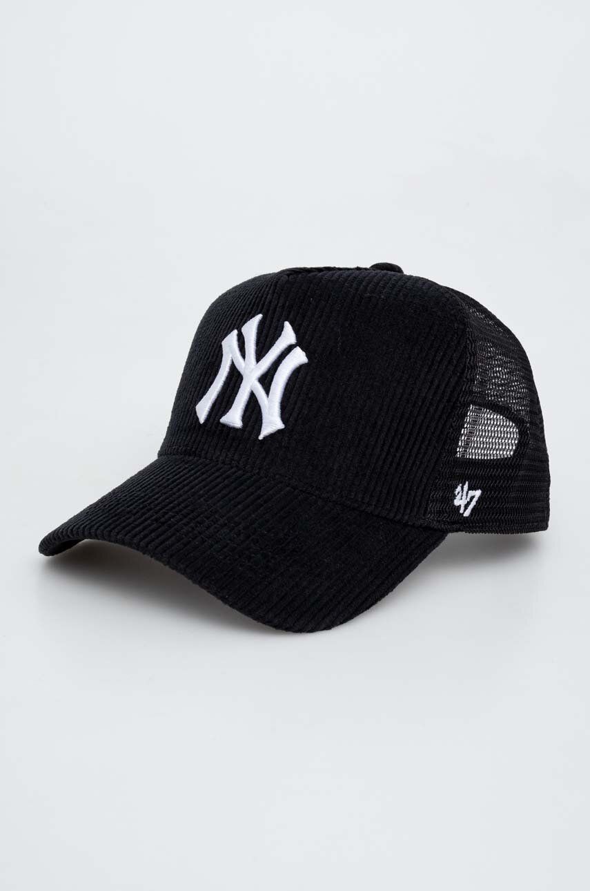 Levně Kšiltovka 47brand MLB New York Yankees černá barva, s aplikací