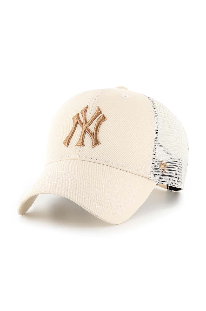 

Шапка с козирка 47brand MLB New York Yankees в бежово с апликация, Бежов