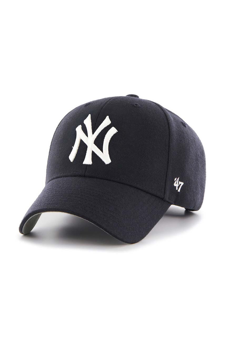 47 brand sapca MLB New York Yankees culoarea albastru marin, cu imprimeu, B-MVP17WBV-NYB