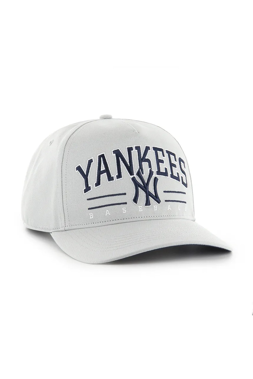Хлопковая кепка 47 brand MLB New York Yankees цвет серый с аппликацией B-RSCOE17GWP-GY Хлопковая кепка 47 brand MLB New York Yankees цвет серый с аппликацией B-RSCOE17GWP-GY