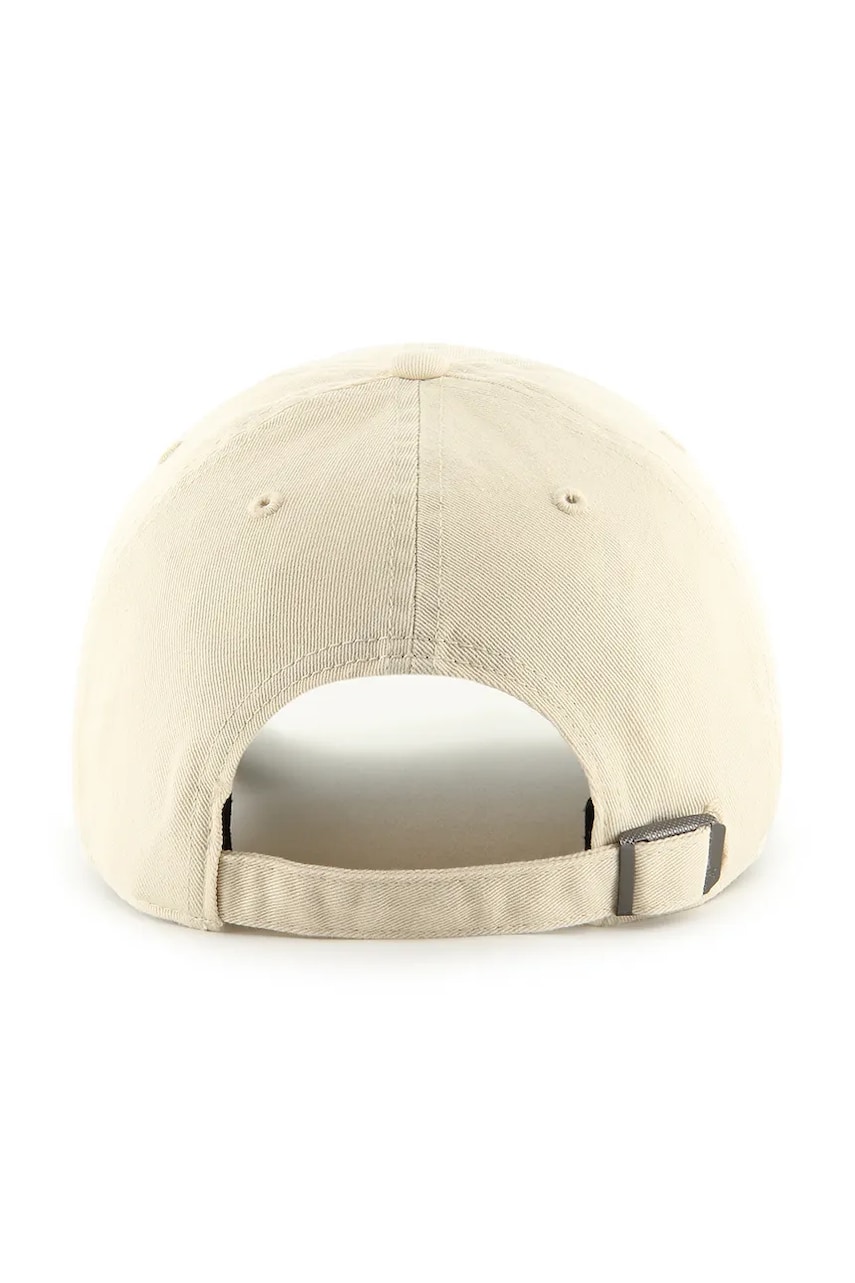 Хлопковая кепка 47 brand MLB New York Yankees цвет бежевый однотонная B-BSRNS17GWS-NT Хлопковая кепка 47 brand MLB New York Yankees цвет бежевый однотонная B-BSRNS17GWS-NT