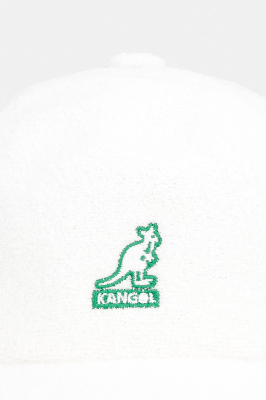 Kangol čiapka so šiltom BERMUDA ELASTIC SPACECAP