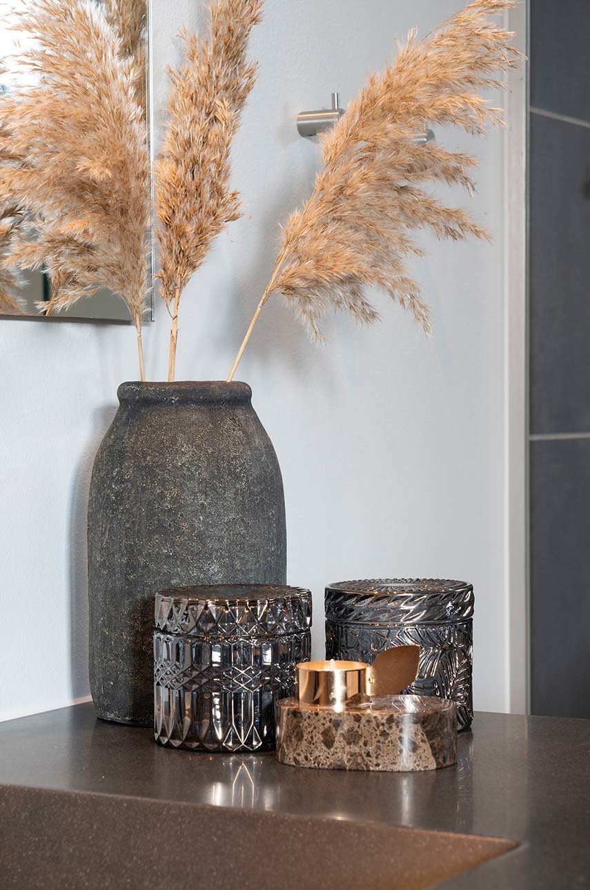 Sada skladovacích nádob s víkem House Nordic Jars In Smoked Glas 2-pack (obrázek 6)