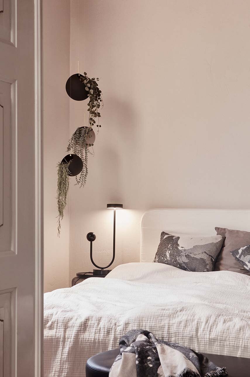 Κρεμαστή γλάστρα AYTM Globe 21 x 32 cm φωτογραφία